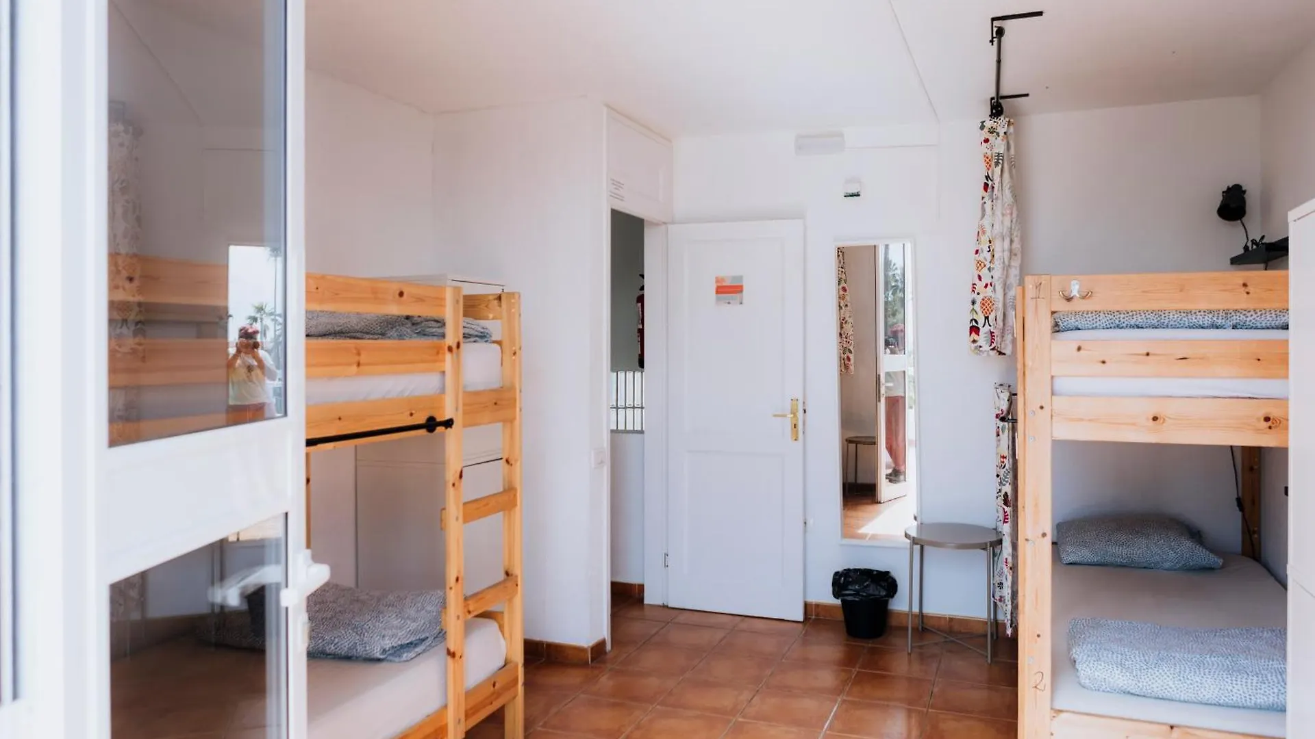 Endless Summer Hostel Costa Adeje