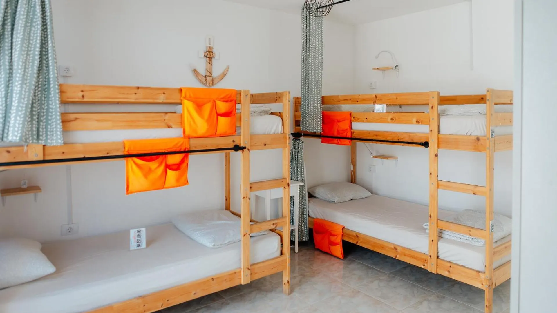 Endless Summer Hostel Costa Adeje   Costa Adeje (Tenerife)